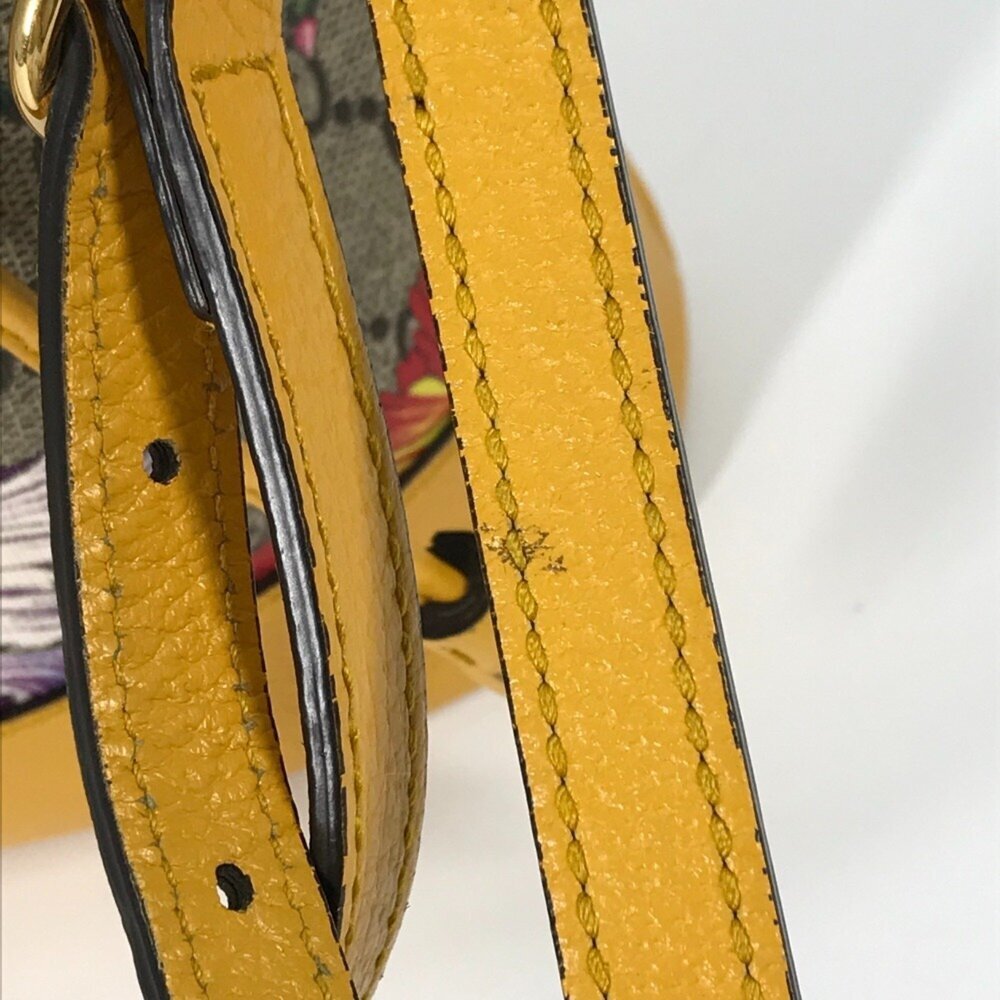 GUCCI Authentic Cream Canvas Shoulder Bag - Picture 9 of 16